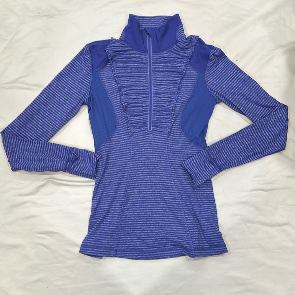 Lululemon Run: Your Heart Out Pullover Size 4